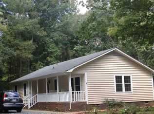 5012 Grove Dr, Waxhaw, NC 28173