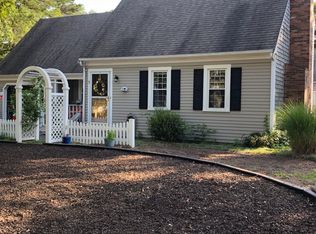 3 Starboard Dr, Mashpee, MA 02649