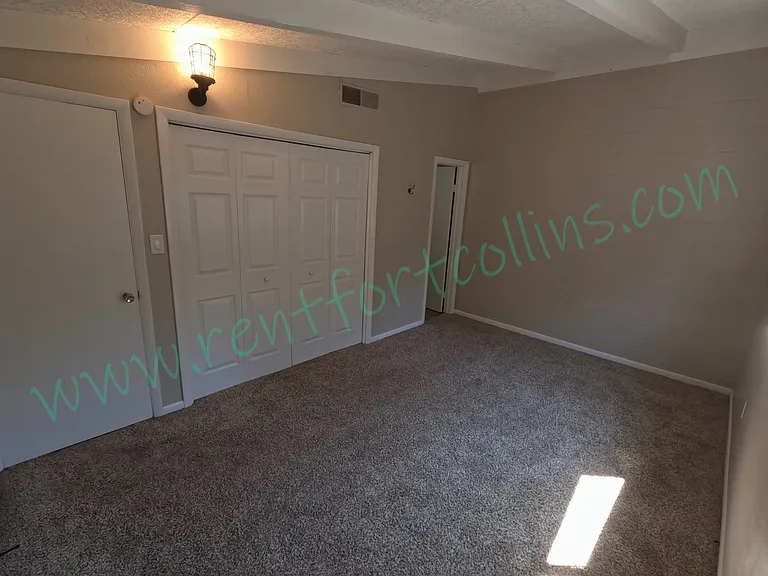 1112 Columbine Ct #15 — Photo 11