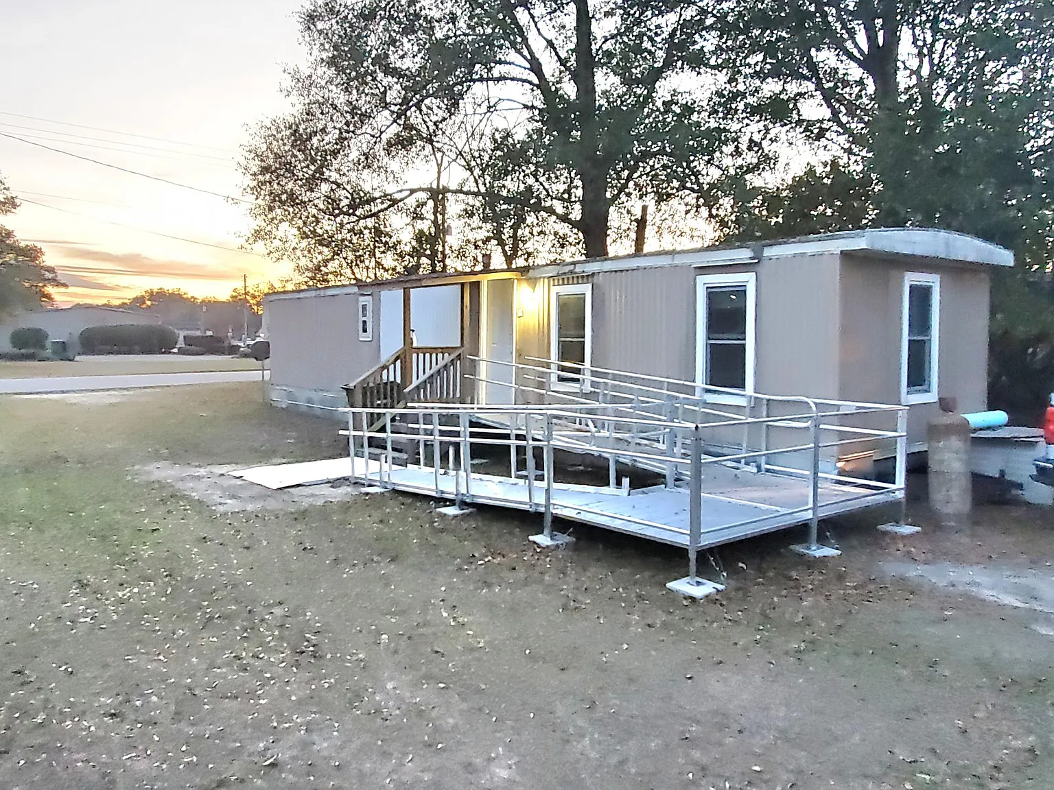 2 bed, 1000 sqft, $800 — Photo 2