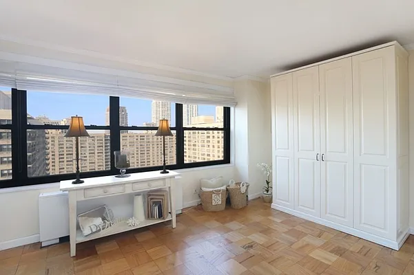 Sold by Corcoran | media 4