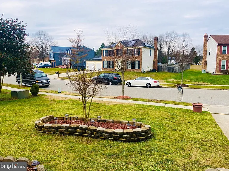Sunflower Cir — Photo 27