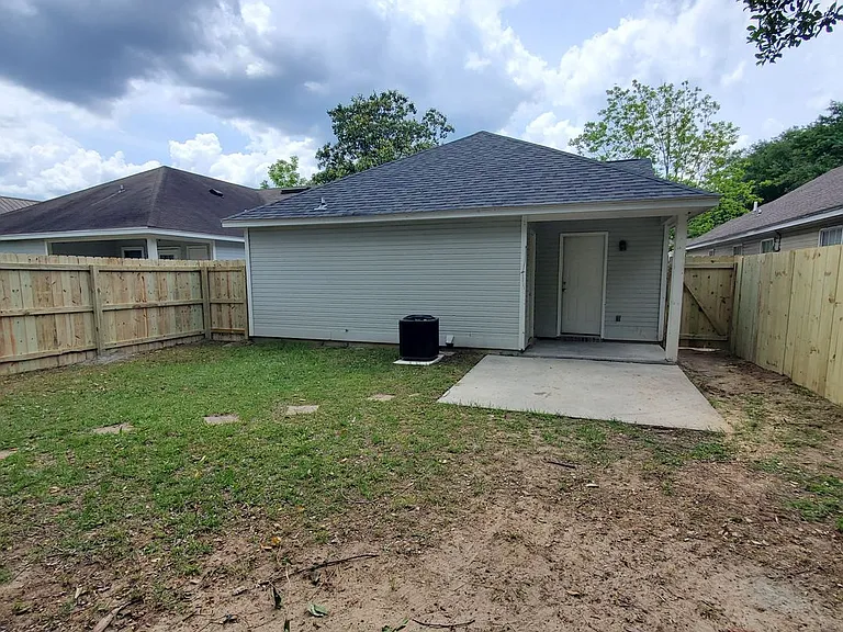 3017 Kensington Ln — Photo 12