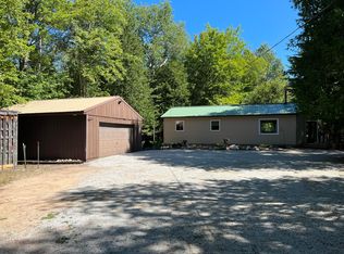 12220 Hill Rd, Cheboygan, MI 49721