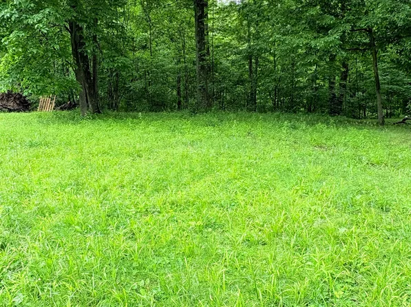 241 Ole Rocking Chair Way, Cloverdale, IN 46120