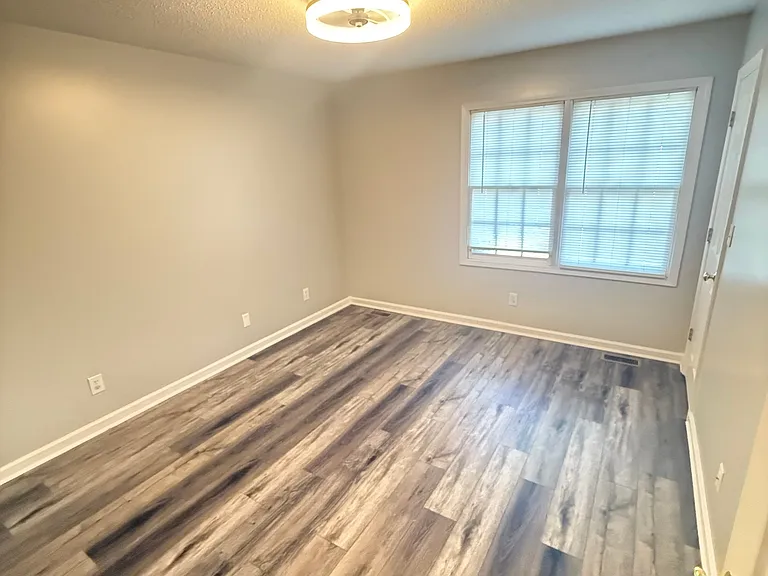 1508 Brenner Ave #1508 — Photo 5