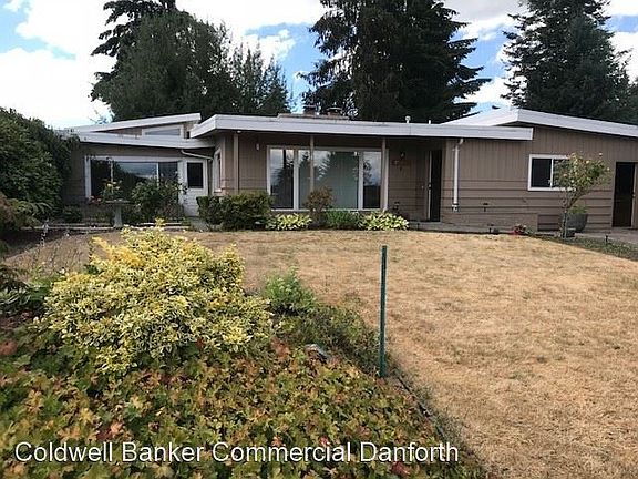 2nd image of 1749 126th Ave SE