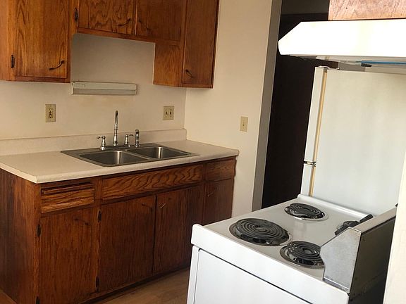3rd image of 591 County Road B W APT 12