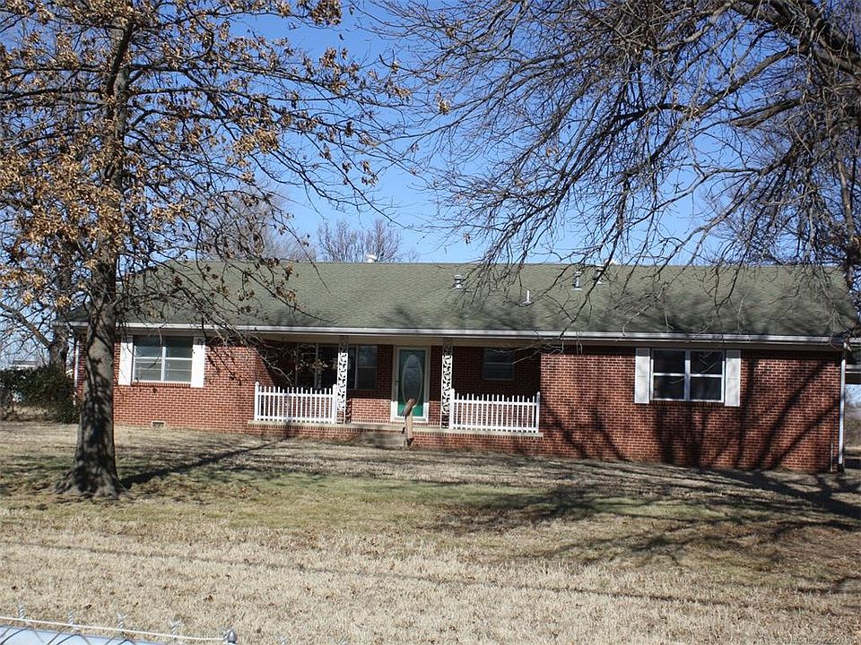 1st image of 602 E Star St