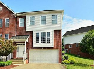 504 Lakeview Ct, Adams Twp, PA 16046