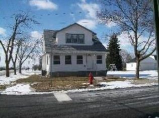 402 Wilbur St, Genoa, OH 43430