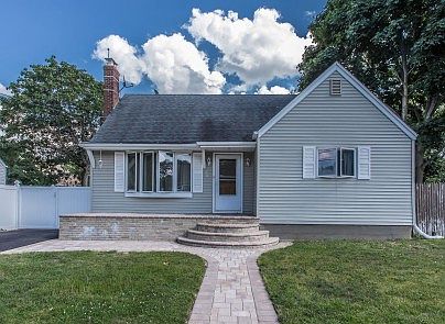 1st image of 30 N Crescent Drive