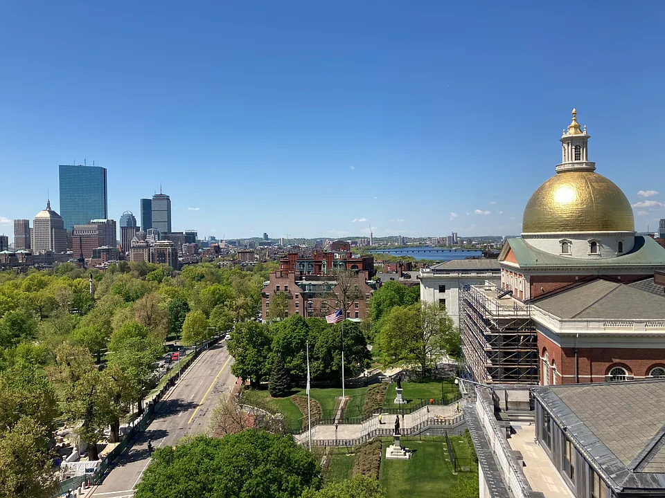 21 Beacon St #2G