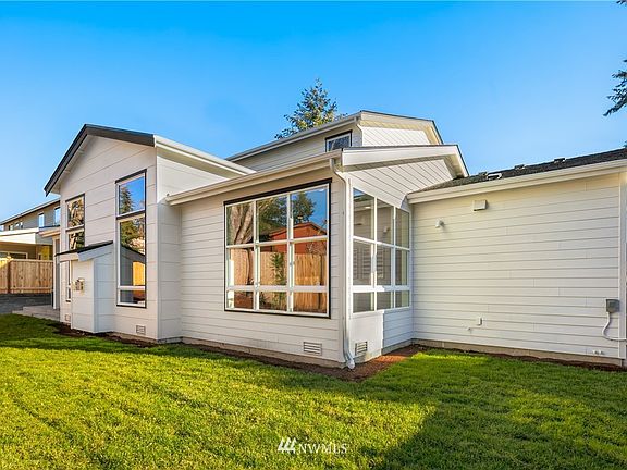 3rd image of 19331 31st    (Lot 2) Drive NE #2