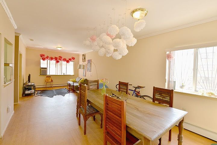Extra Large, well lit living room