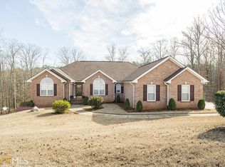 210 Ashley Dr, McDonough, GA 30252