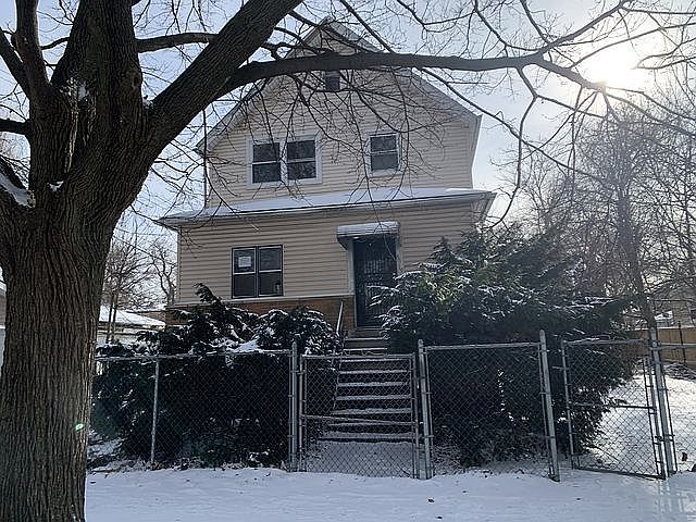 1st image of 5319 W Race Ave