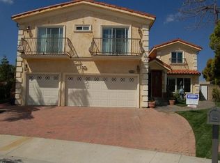28880 Michelle Dr, Agoura Hills, CA 91301