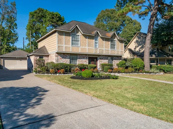 2719 Blue Glen Ln, Houston, TX 77073
