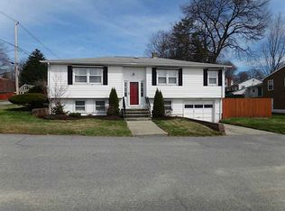 32 Belcourt Ave, North Providence, RI 02911