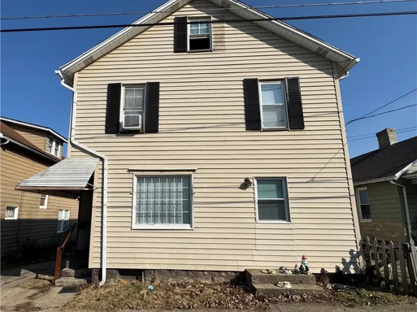 110 W Chartes St, New Castle, PA 16102