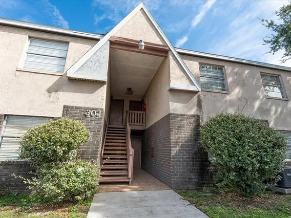 302 E Whitehall Ct #112, Tampa, FL 33604