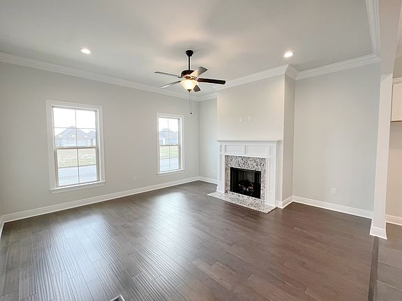 Seville III C - Living - DSLD Homes