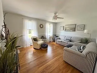 3 bed, 1.0 bath, 1632 sqft, $2,200 — Photo 4