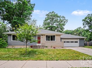 4631 Carrick Ave SE, Kentwood, MI 49508