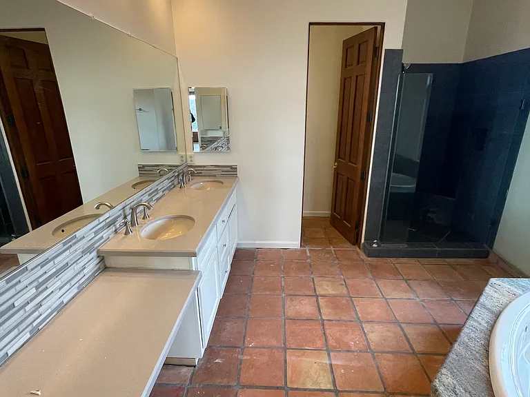 10745 Pinon Ave — Photo 18