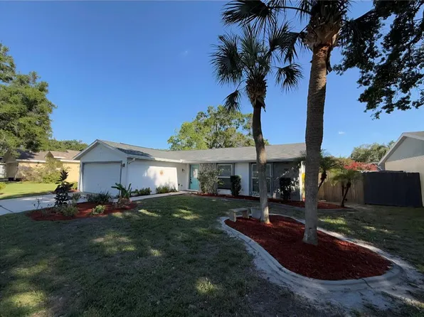 5814 SILVER MOON AVENUE, TAMPA, FL 33625