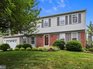 8805 Waxwing Ter, Gaithersburg, MD 20879