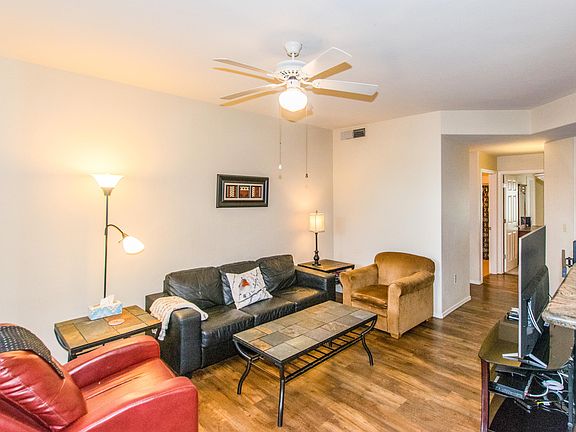 5th image of 3830 S Lakewood Pkwy #1150