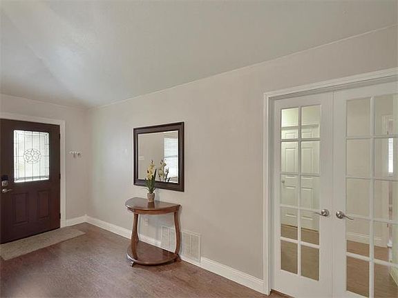 4th image of 5702 Pecanwood Ln