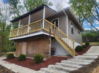 155 E Main St, Cleves, OH 45002