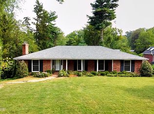 5314 Hempstead Rd, Indian Hills, KY 40207