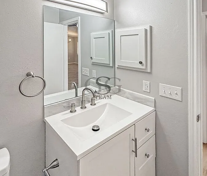 9371 Lands Point St — Photo 35