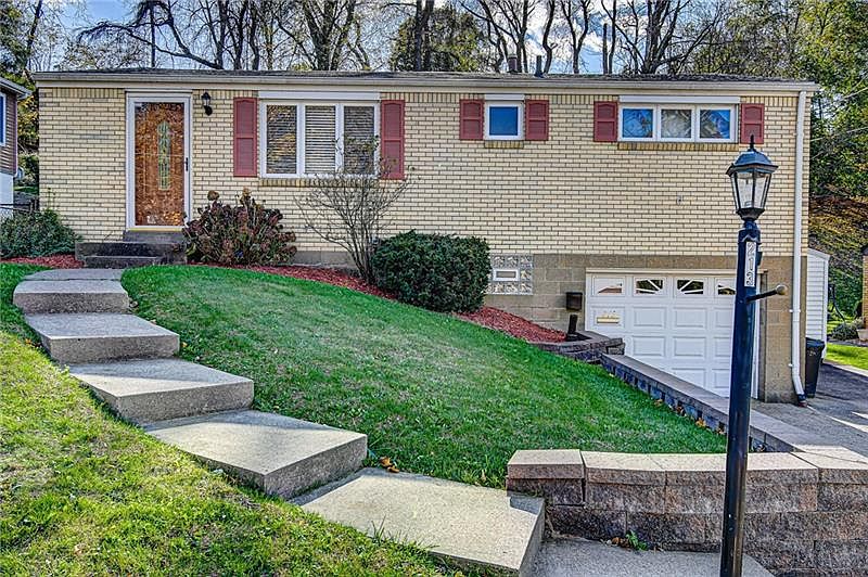 1st image of 213 Northmont Dr