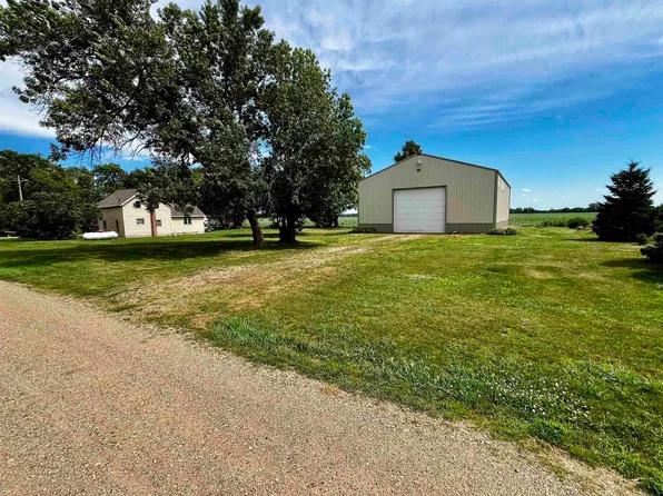 47757 State St, Elk Point, SD 57025