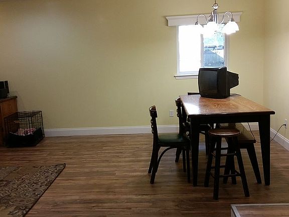 4th image of 119 Hope Dr