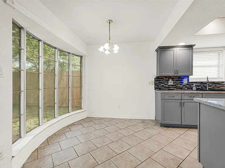 11427 Sagegrove Ln — Photo 8