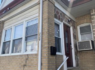 238 Avon Rd, Upper Darby, PA 19082