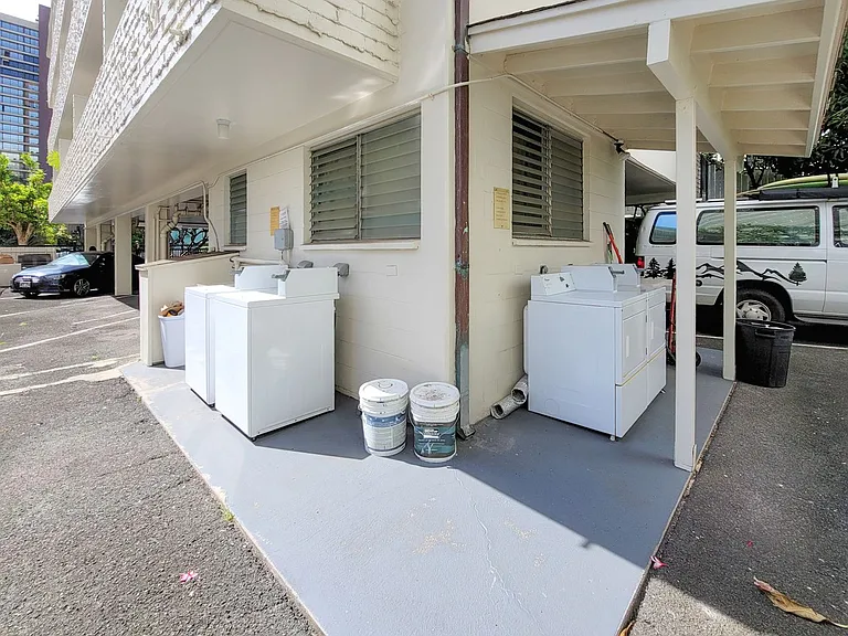 444 Kuamoo St — Photo 8
