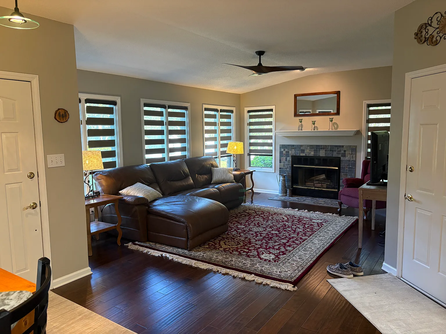 2 bed, 1460 sqft, $1,800 — Photo 1