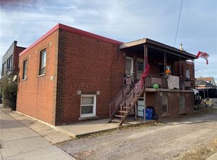 1373 Barton St E, Hamilton, ON L8H2W4