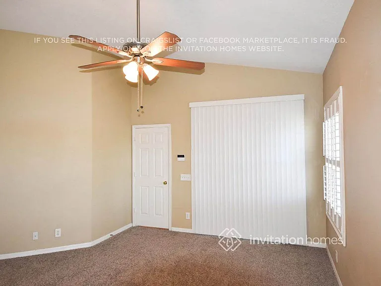 1631 Regal Mist Loop — Photo 9