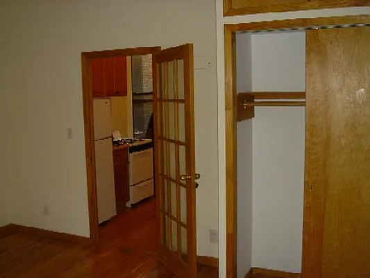 Rented by Kings Court Real Estate | media 21