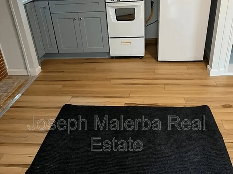 284 Ocean Ave — Photo 5