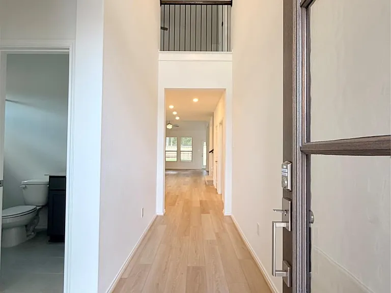 22403 Sawmill Pass Ln — Photo 2