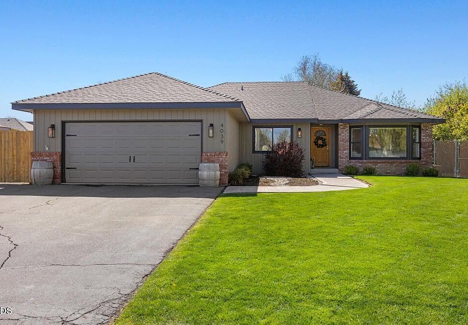 1st image of 4039 Valinda Way